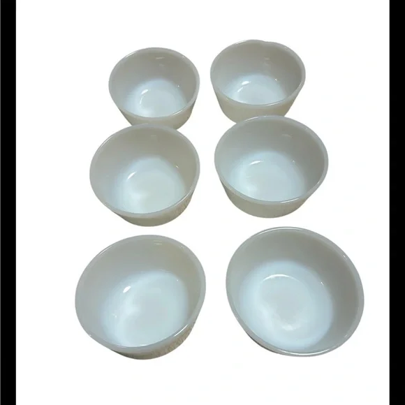 Set Of 6 Vintage Anchor Hocking Fire King Milk Glass Custard  display picture 1